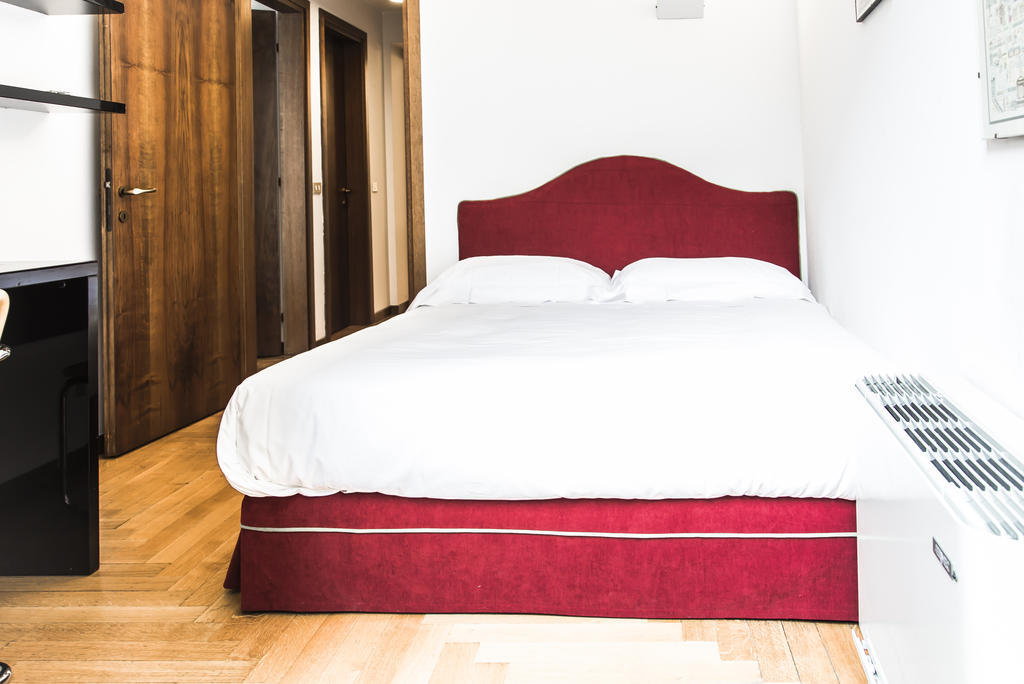San Maurilio Apartments Milaan Kamer foto